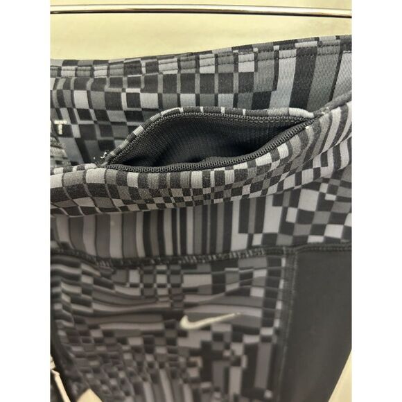 Nike Leggings Running Dry Fit Black and Gray Workout Sports Pants Size S - Picture 10 of 10